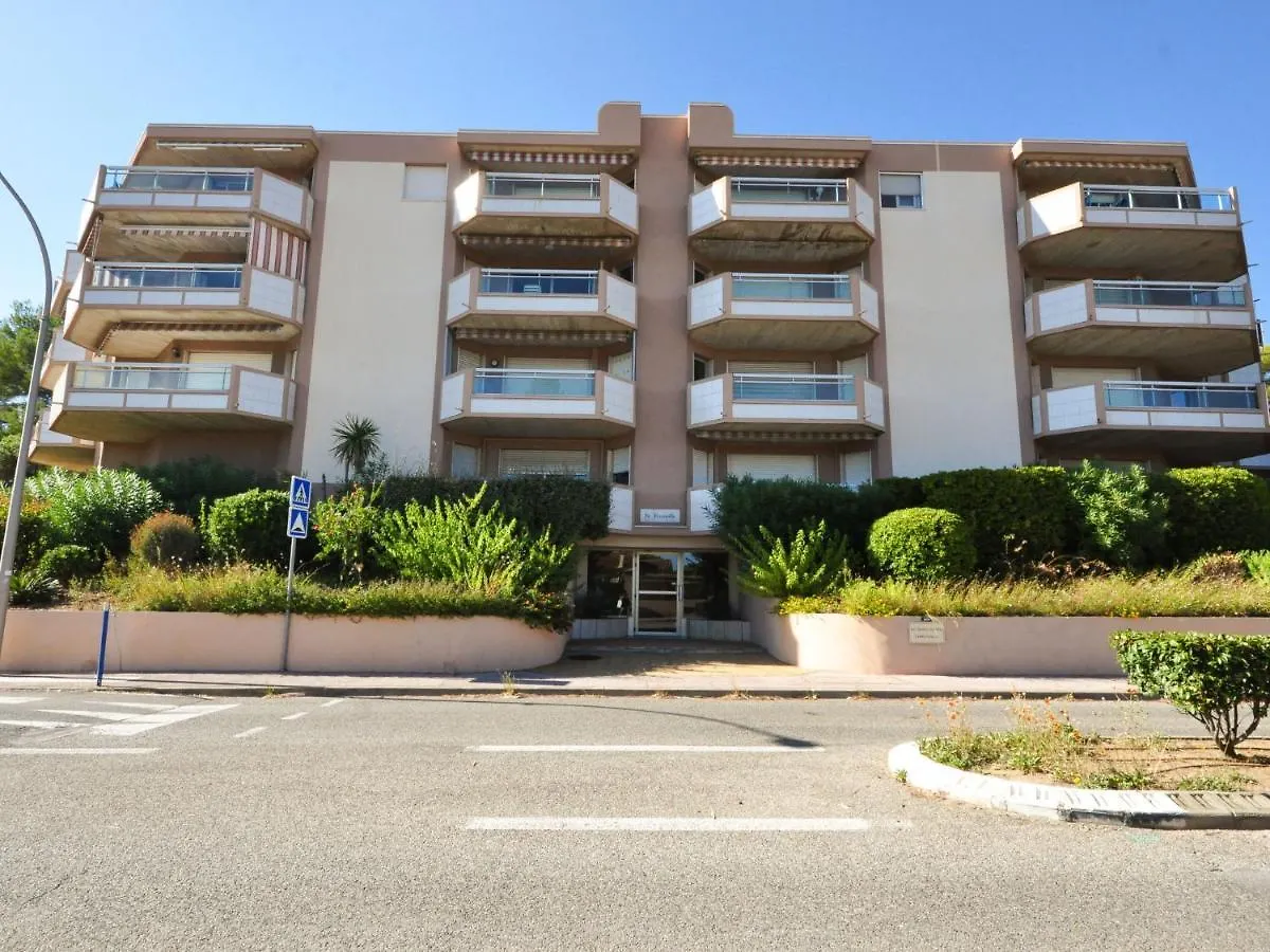 Apartment Les Jardins Del Mar-2 By Interhome Cavalaire-sur-Mer